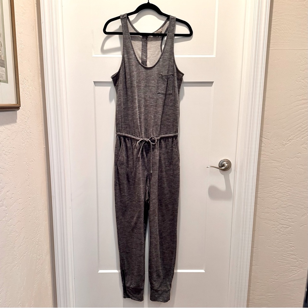 Banana Republic Gray Jersey Sleeveless Zip Back Jogger Jumpsuit One-Piece Size M - Picture 1 of 16
